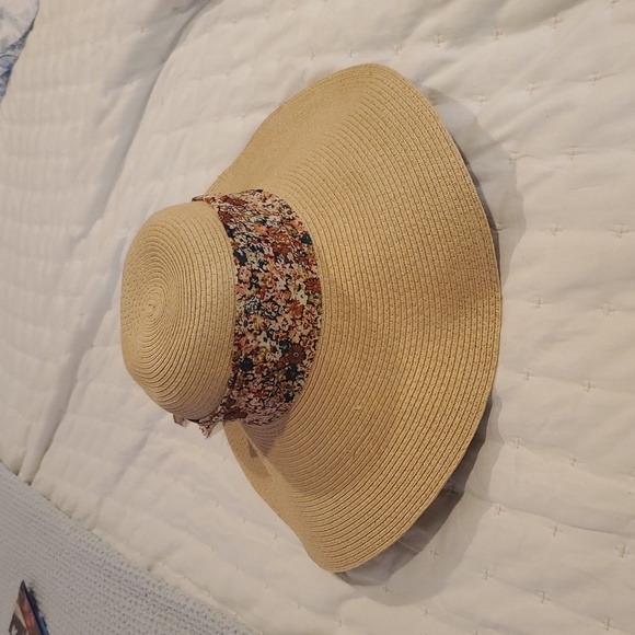 D&Y Tan 100% Paper Floppy Sun Hat - Picture 2 of 4